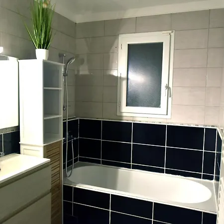Havre De Paix Et Lavandes - Tres Calme - Salle De Jeux - Jacuzzi Chauffe - Idealement Placee - Aucun Vis A Vis Villa